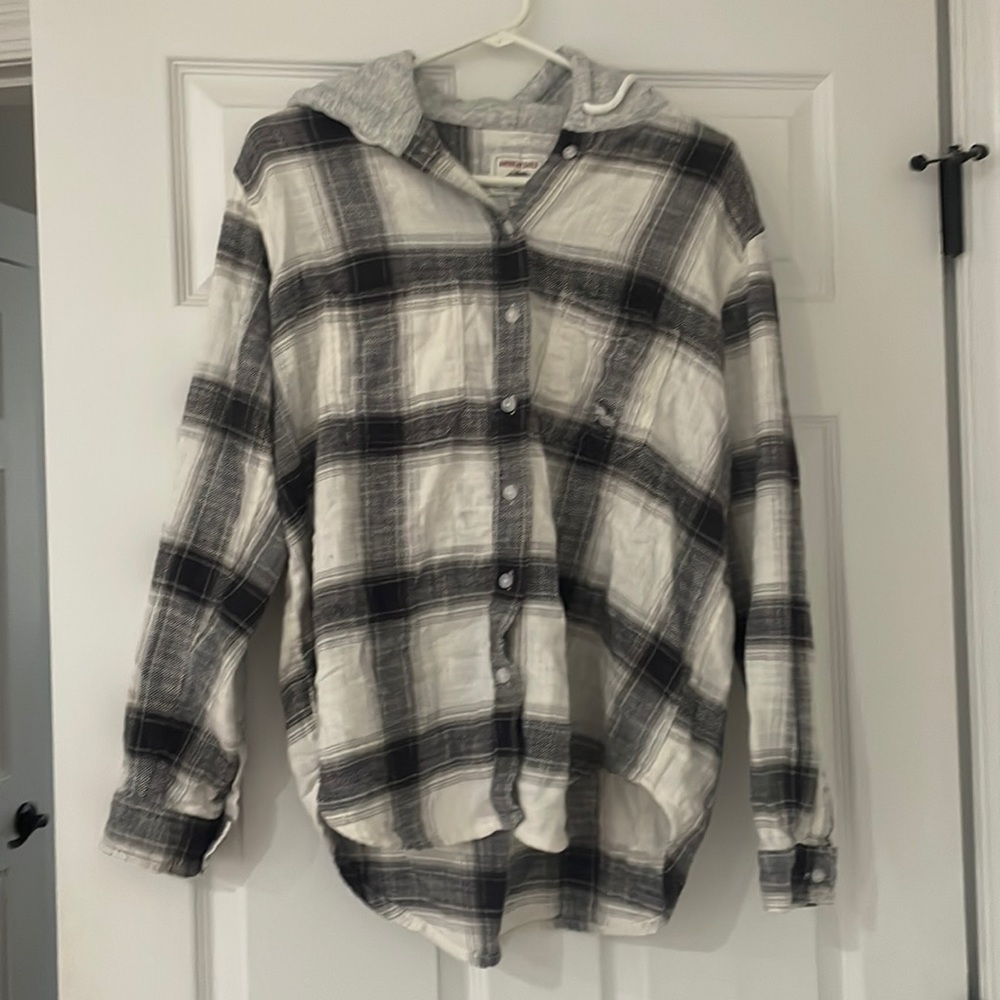 American Eagle Distressed Hooded Flannel Size Small